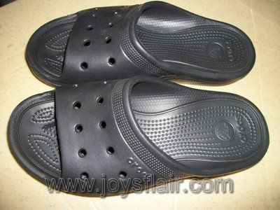 comfortable slippers for walking